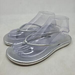 OluKai Silver Flip Flop Sandals Womens Comfort Beach Thong Size 7.5
